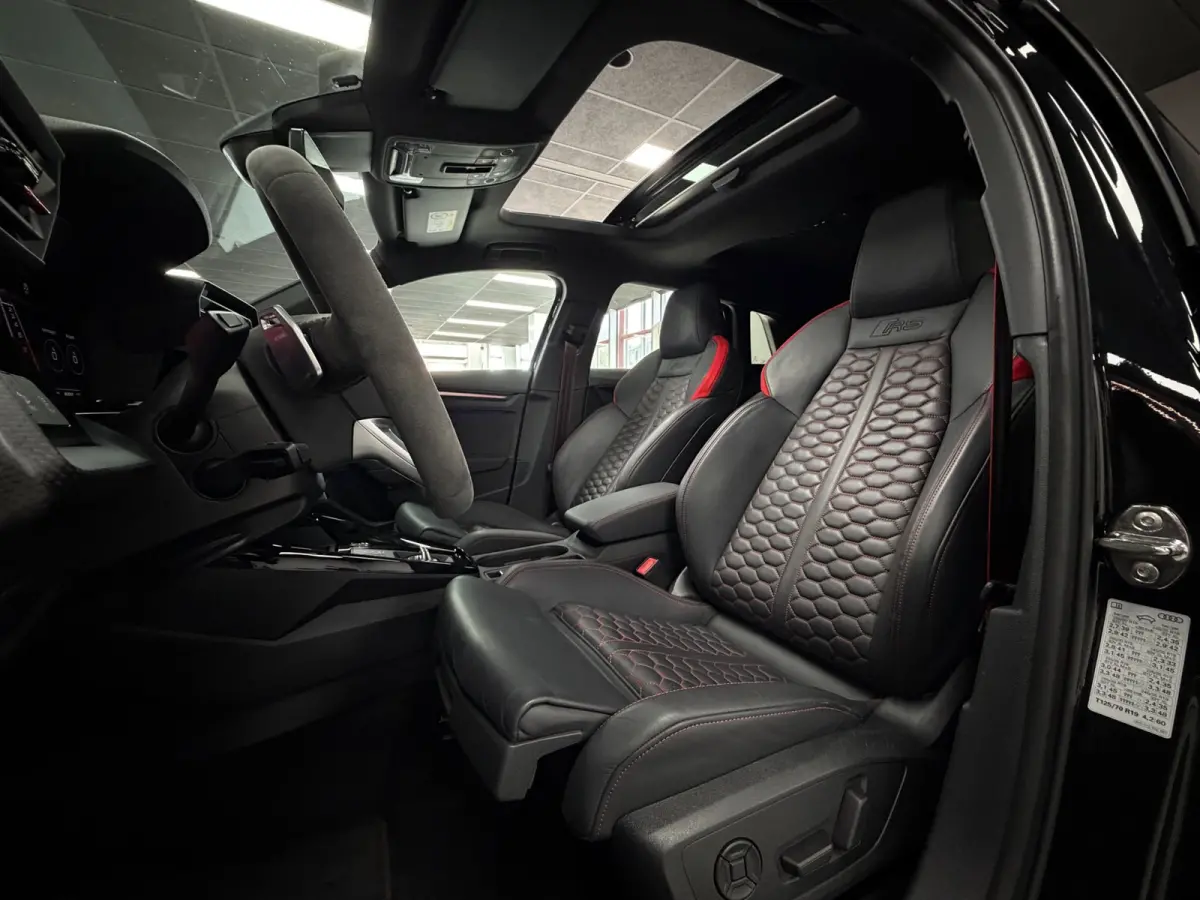 2.5 RS 3 quattro | Ceramic |Head-Up| B&O