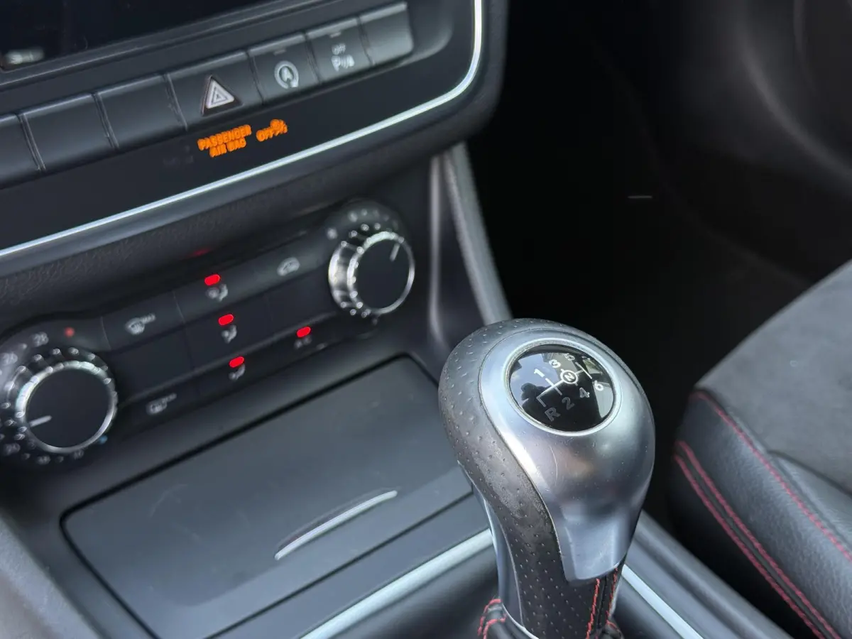 200 AMG Trekhaak | Navi | Xenon | AMG | Hoge Instap