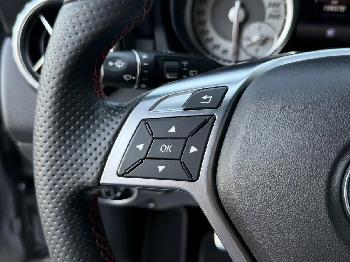200 AMG Trekhaak | Navi | Xenon | AMG | Hoge Instap