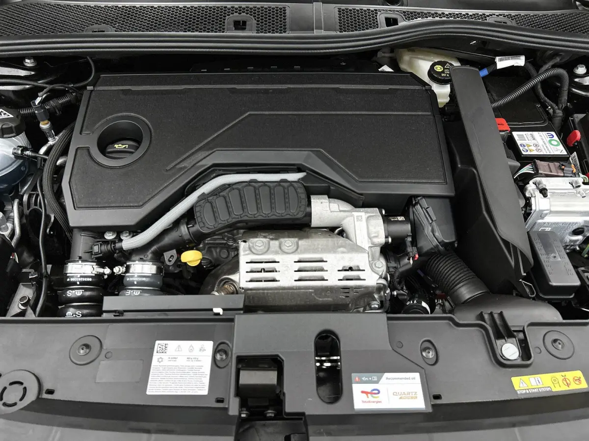 1.2 110pk Hybrid Edition Automaat | Camera | Winterpakket | Comfort pakket | Technology Pakket | 16"LMV | LED |