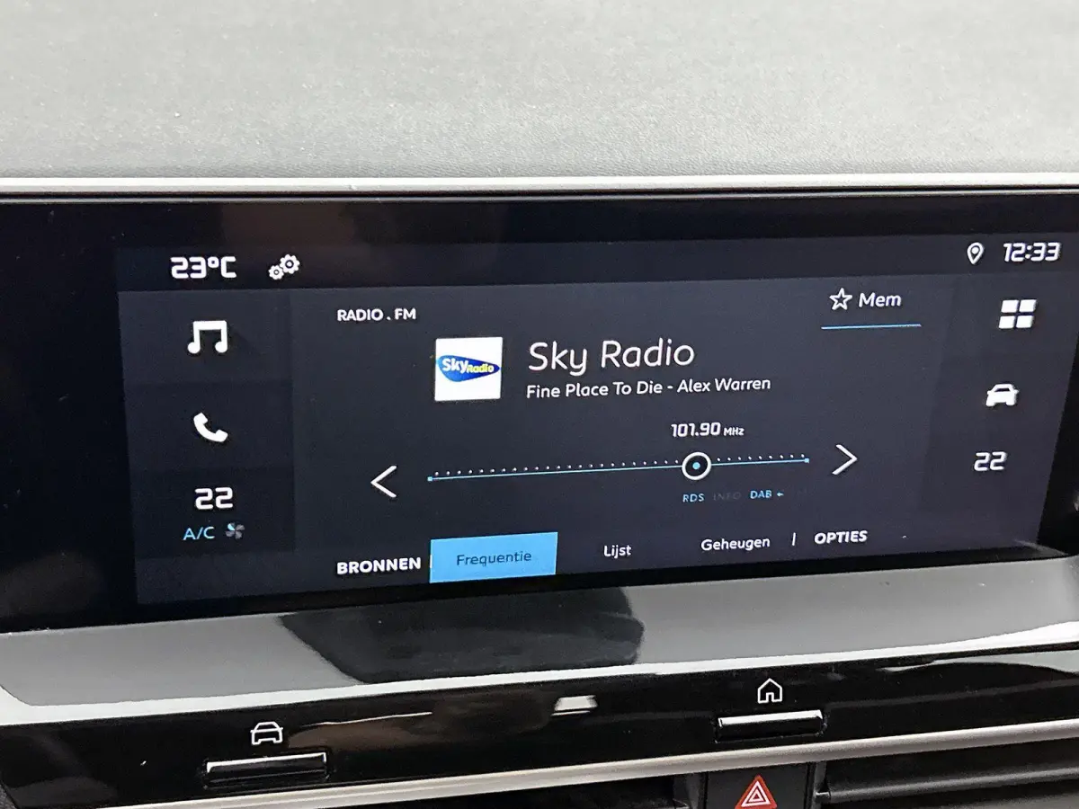 You 136pk 50 kWh automaat | 3 Fase | Warmtepomp | Apple Carplay/Android Auto | Climate Control | Full-LED | Parkeersensoren |