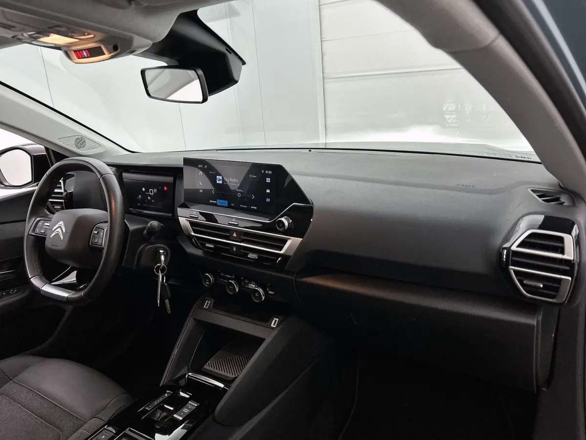You 136pk 50 kWh automaat | 3 Fase | Warmtepomp | Apple Carplay/Android Auto | Climate Control | Full-LED | Parkeersensoren |