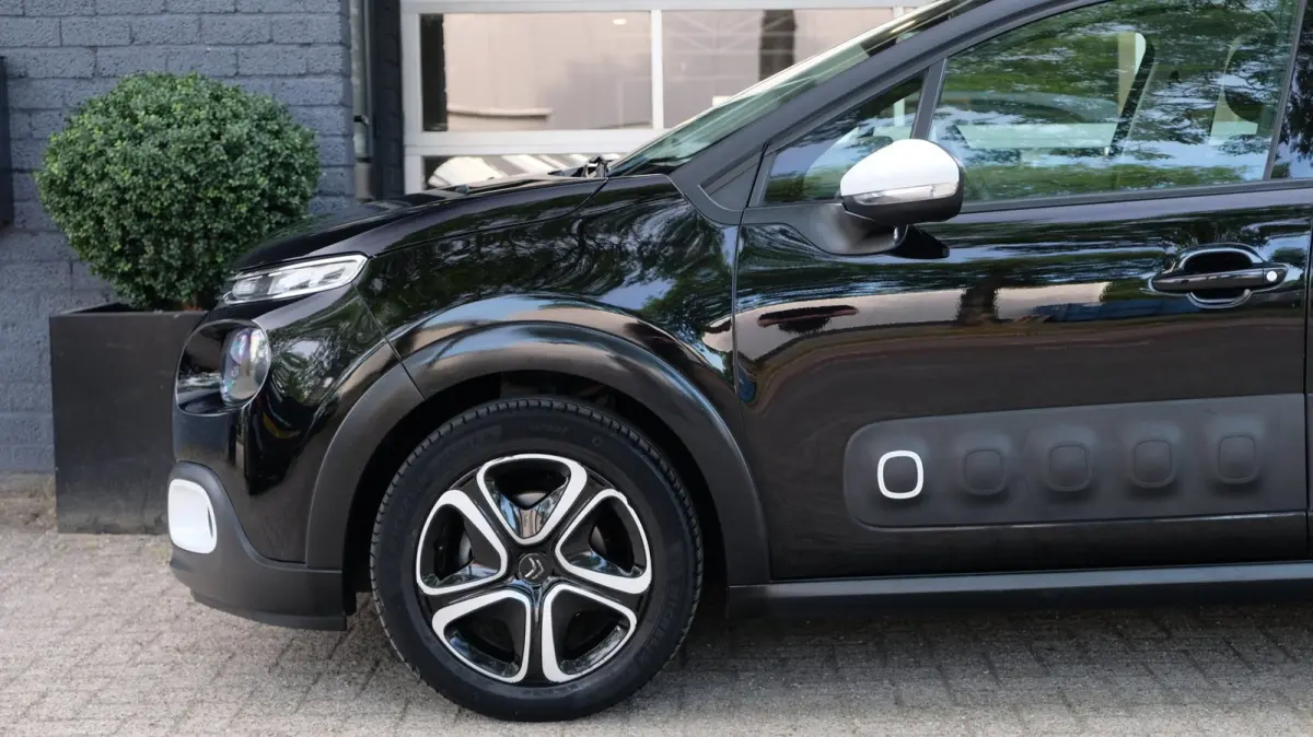 1.2 PureTech S&S Shine Carplay|Camera|Pano|Motor gereviseerd