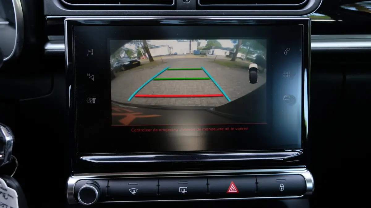 1.2 PureTech S&S Shine Carplay|Camera|Pano|Motor gereviseerd