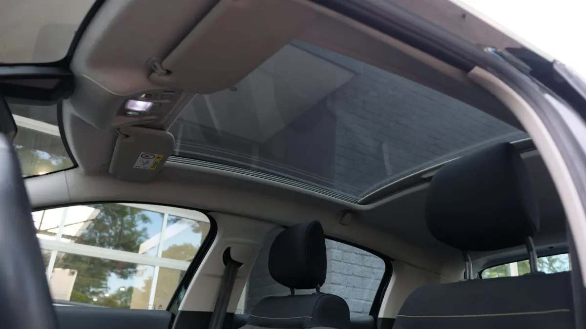 1.2 PureTech S&S Shine Carplay|Camera|Pano|Motor gereviseerd