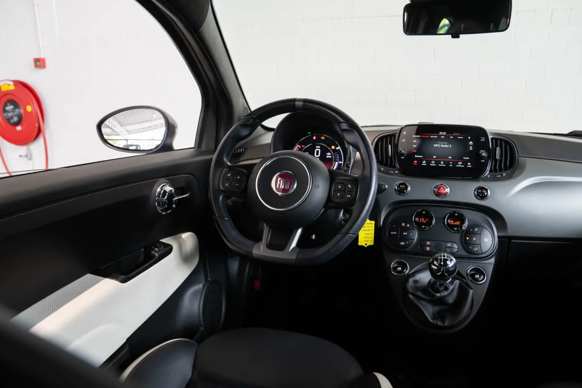 0.9 TwinAir Turbo Sport | Origineel Matt lak | Navigatie | Climate Controle | Parkeersensoren | Cruise Controle |
