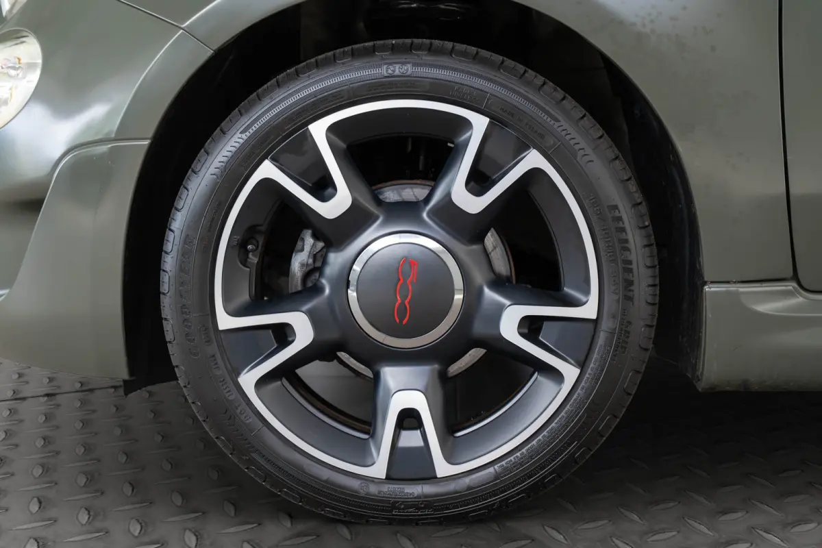 0.9 TwinAir Turbo Sport | Origineel Matt lak | Navigatie | Climate Controle | Parkeersensoren | Cruise Controle |