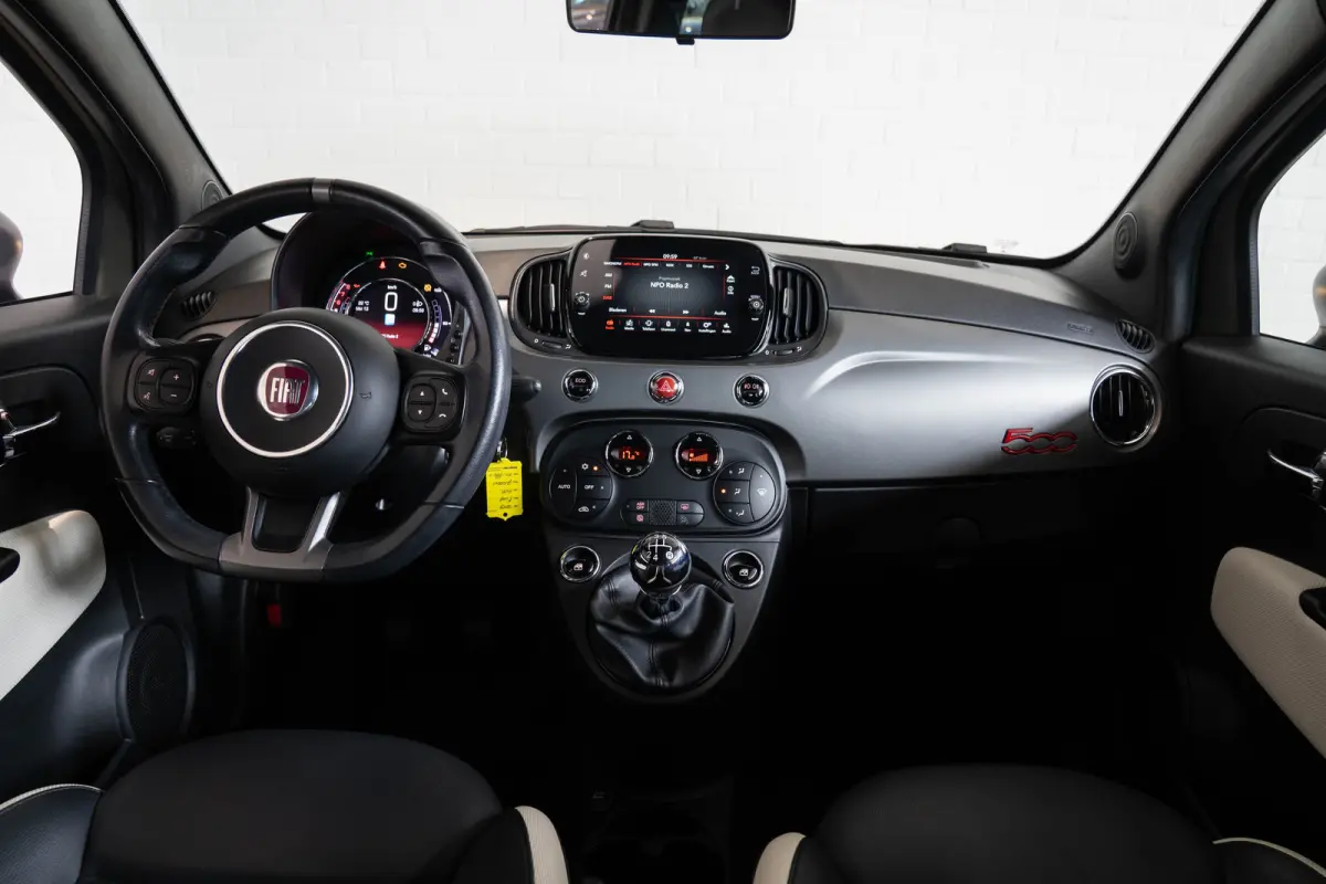 0.9 TwinAir Turbo Sport | Origineel Matt lak | Navigatie | Climate Controle | Parkeersensoren | Cruise Controle |