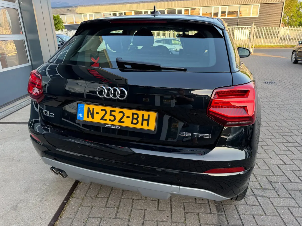 35 TFSI S Edition / Led / Cruise / Navi / Sport.