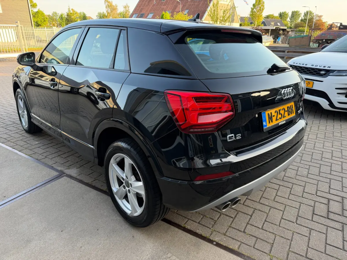 35 TFSI S Edition / Led / Cruise / Navi / Sport.