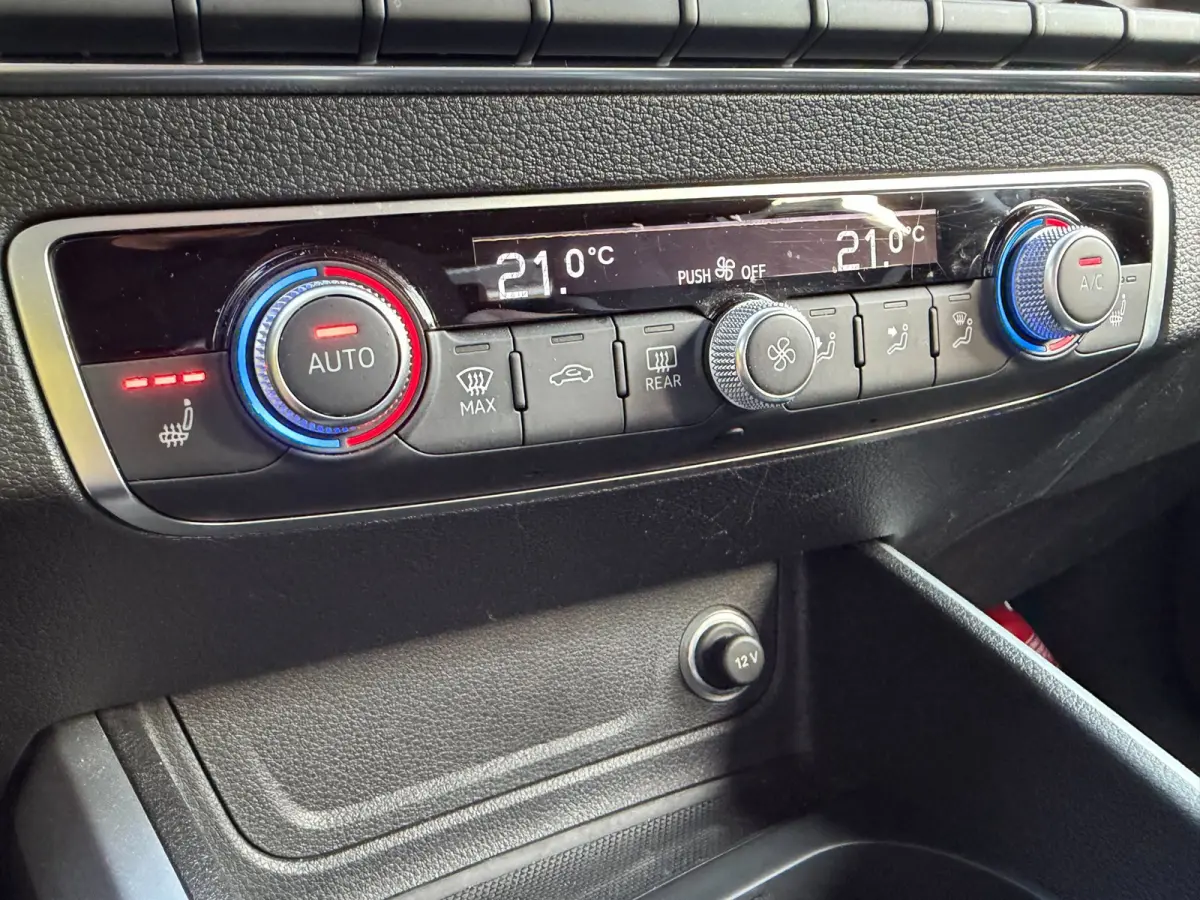 35 TFSI S Edition / Led / Cruise / Navi / Sport.