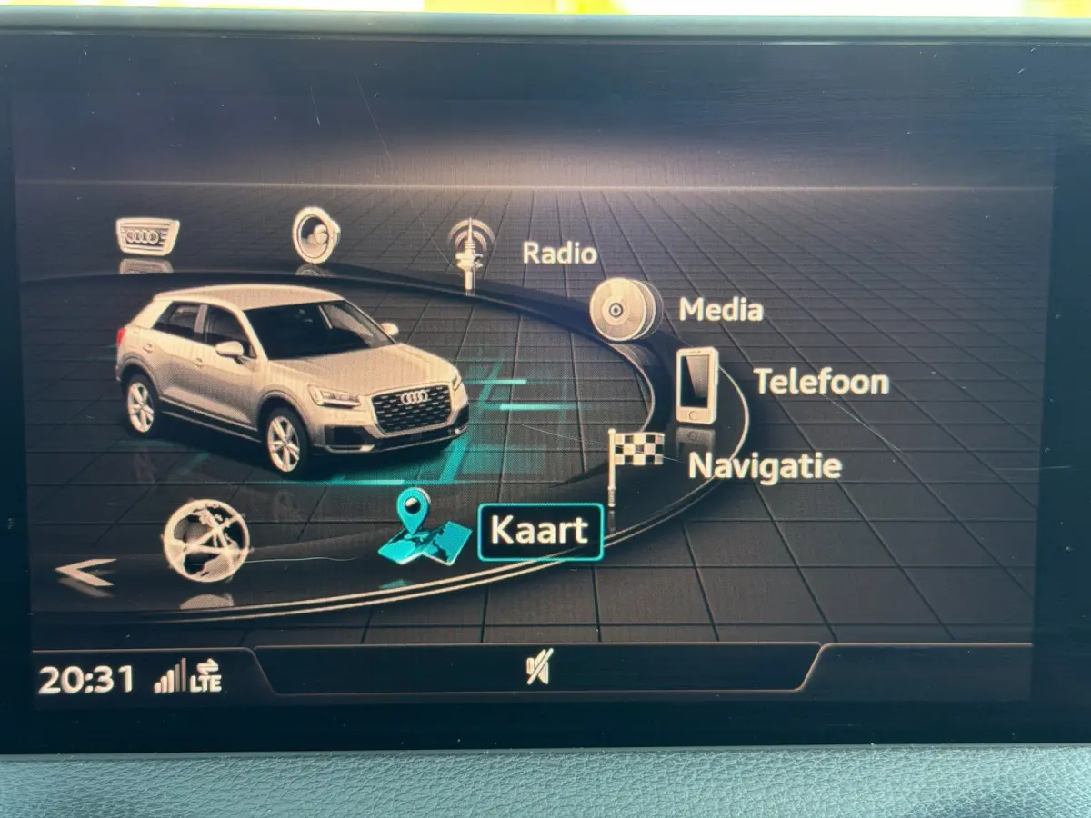 35 TFSI S Edition / Led / Cruise / Navi / Sport.