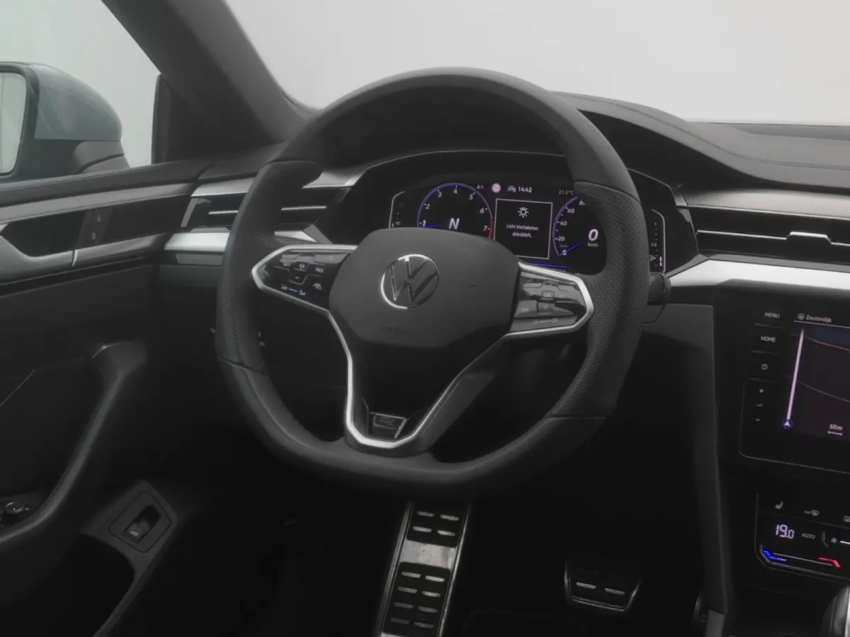 2.0 TSI 190 PK DSG-7 R-Line Business+ | CAMERA | ADAPTIVE | STOELVERWARMING