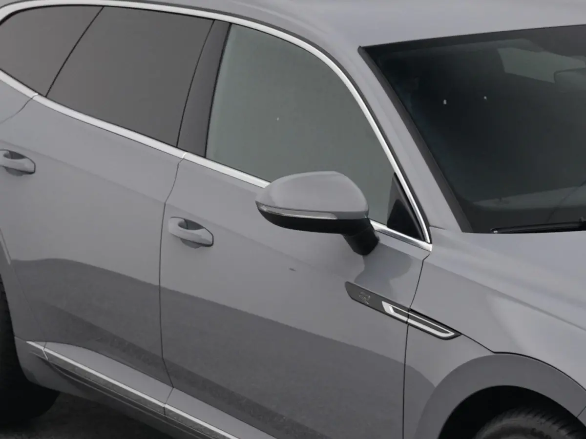 2.0 TSI 190 PK DSG-7 R-Line Business+ | CAMERA | ADAPTIVE | STOELVERWARMING