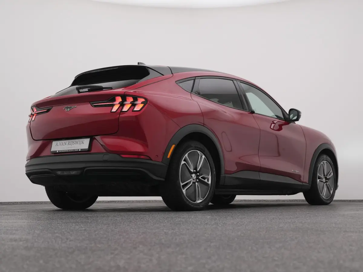 Standard RWD 75 kWh | 360° | ADAPTIVE | KEYLESS | STOEL- EN STUURVERW.