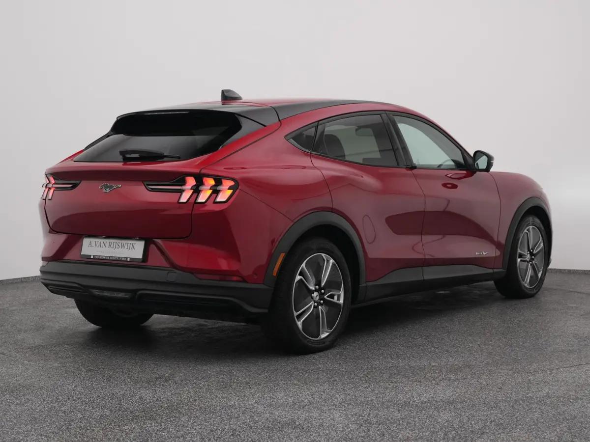 Standard RWD 75 kWh | 360° | ADAPTIVE | KEYLESS | STOEL- EN STUURVERW.