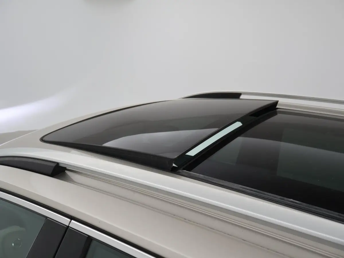 2.0 T8 TWIN ENGINE INSCRIPTION + TREKHAAK | BOWERS & WILKINS | 360 CAMERA | PANORAMA | ADAPTIVE CRUISE