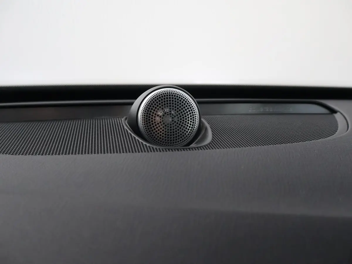2.0 T8 TWIN ENGINE INSCRIPTION + TREKHAAK | BOWERS & WILKINS | 360 CAMERA | PANORAMA | ADAPTIVE CRUISE