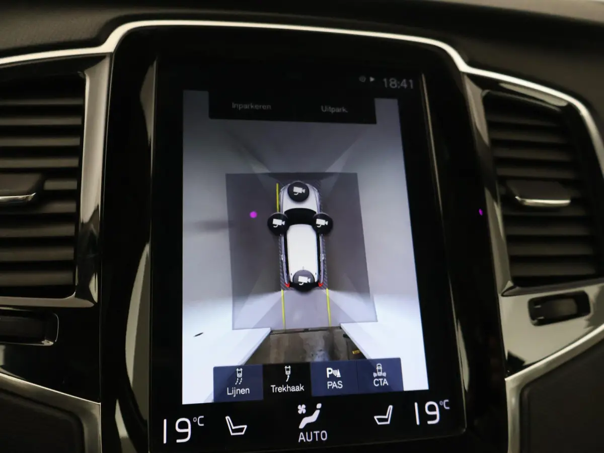 2.0 T8 TWIN ENGINE INSCRIPTION + TREKHAAK | BOWERS & WILKINS | 360 CAMERA | PANORAMA | ADAPTIVE CRUISE