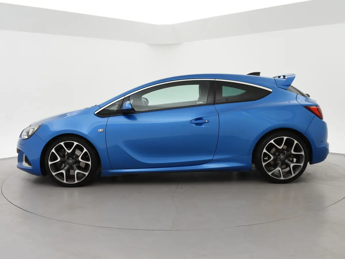 2.0 TURBO OPC 280 PK - ORIG. NL | RECARO | BREMBO | INFINITY AUDIO | LEDER | 20 INCH | STUUR/STOELVERW.