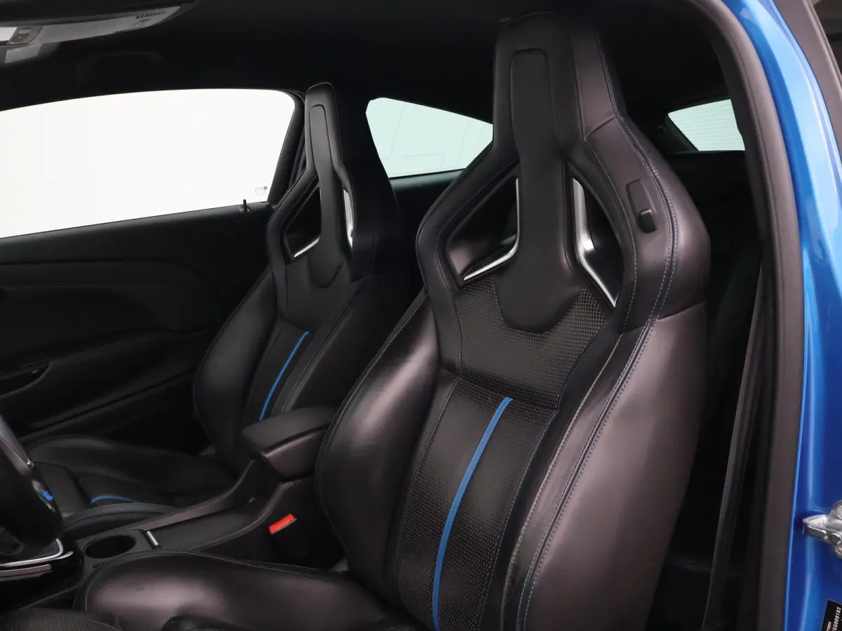 2.0 TURBO OPC 280 PK - ORIG. NL | RECARO | BREMBO | INFINITY AUDIO | LEDER | 20 INCH | STUUR/STOELVERW.