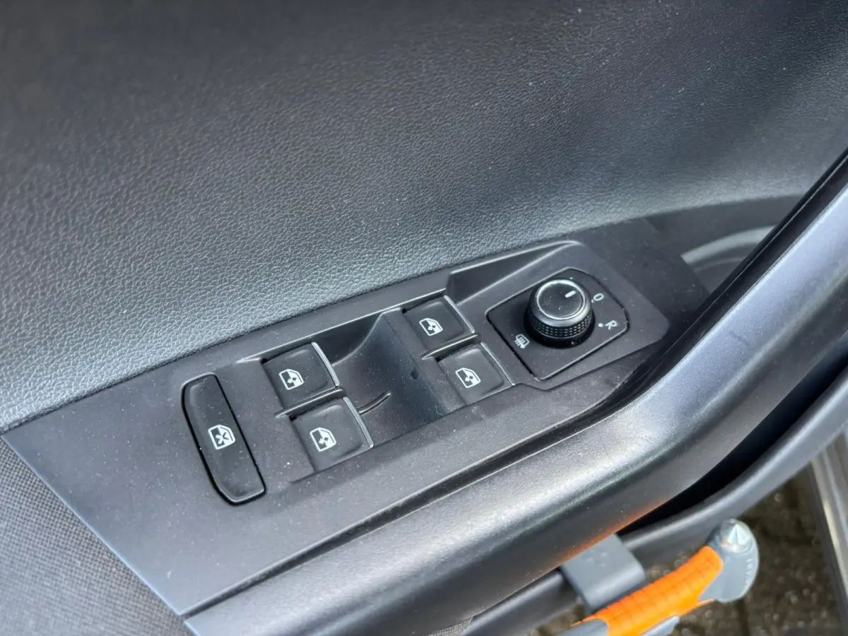 1.0 TSI Comfortline | Adap. Cruise Control | AppleCarPlay/AndroidAuto | Airco |