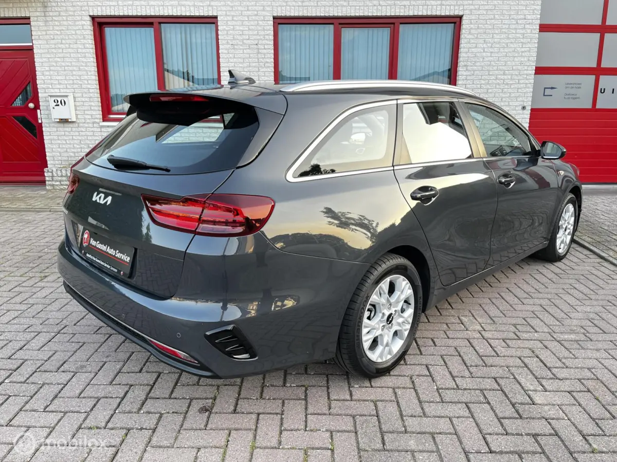 1.5 T-GDi AUTOMAAT/NAVI/CAMERA/140PK