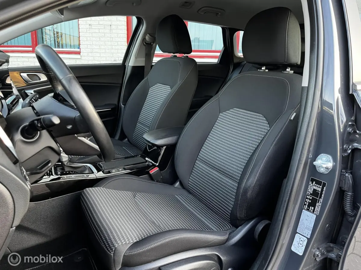 1.5 T-GDi AUTOMAAT/NAVI/CAMERA/140PK