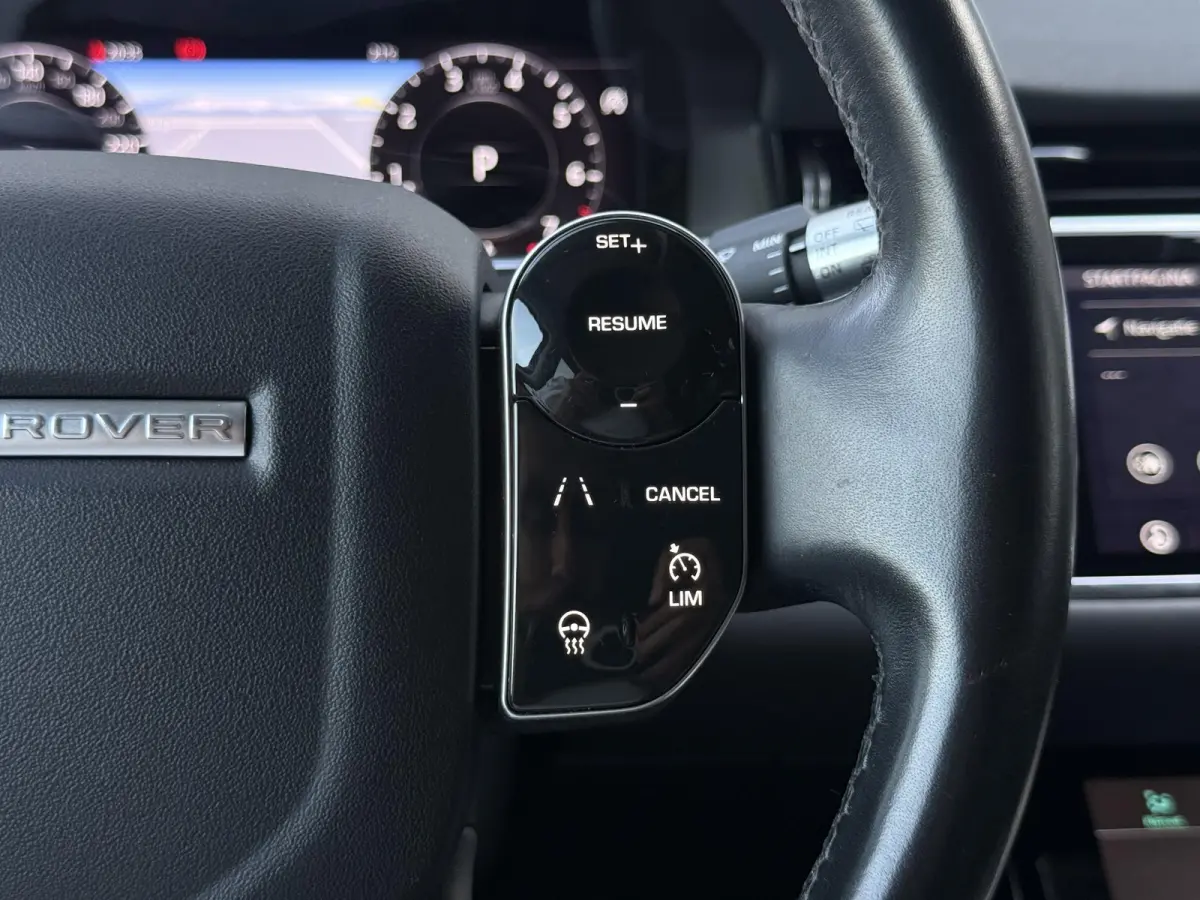 2.0 P200 AWD R-Dynamic SE 1e Eigenaar|Navi|Clima|Pano|Cruise|Camera|PDC P+A|Carplay|Stoelverw|Leder|Nieuwe APK bij aflevering