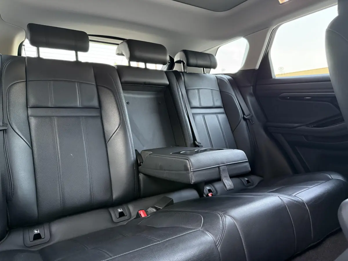 2.0 P200 AWD R-Dynamic SE 1e Eigenaar|Navi|Clima|Pano|Cruise|Camera|PDC P+A|Carplay|Stoelverw|Leder|Nieuwe APK bij aflevering