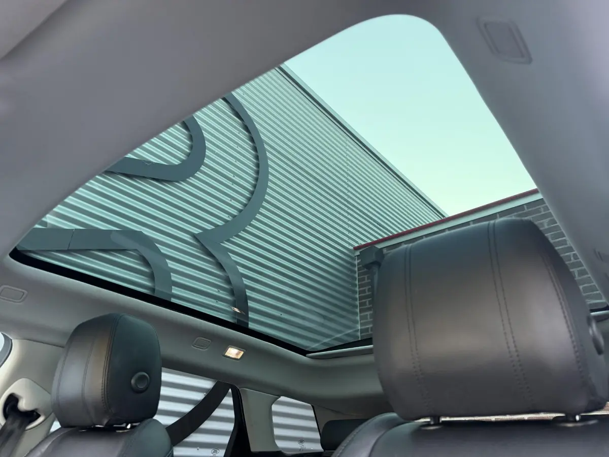 2.0 P200 AWD R-Dynamic SE 1e Eigenaar|Navi|Clima|Pano|Cruise|Camera|PDC P+A|Carplay|Stoelverw|Leder|Nieuwe APK bij aflevering