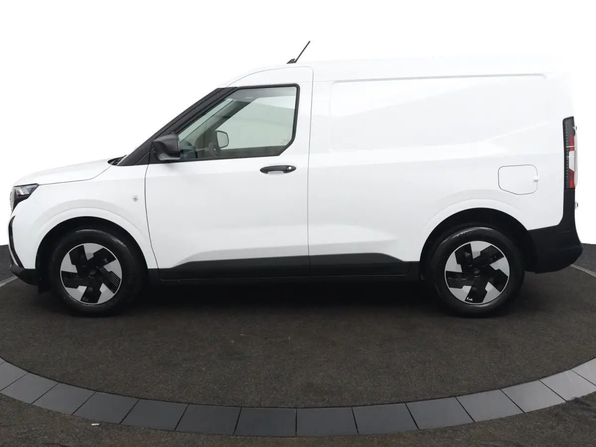 Trend 44 kWh | Trekhaak | Voorraad! | DAB | Cruise Control | Camera | CarPlay/Android Auto