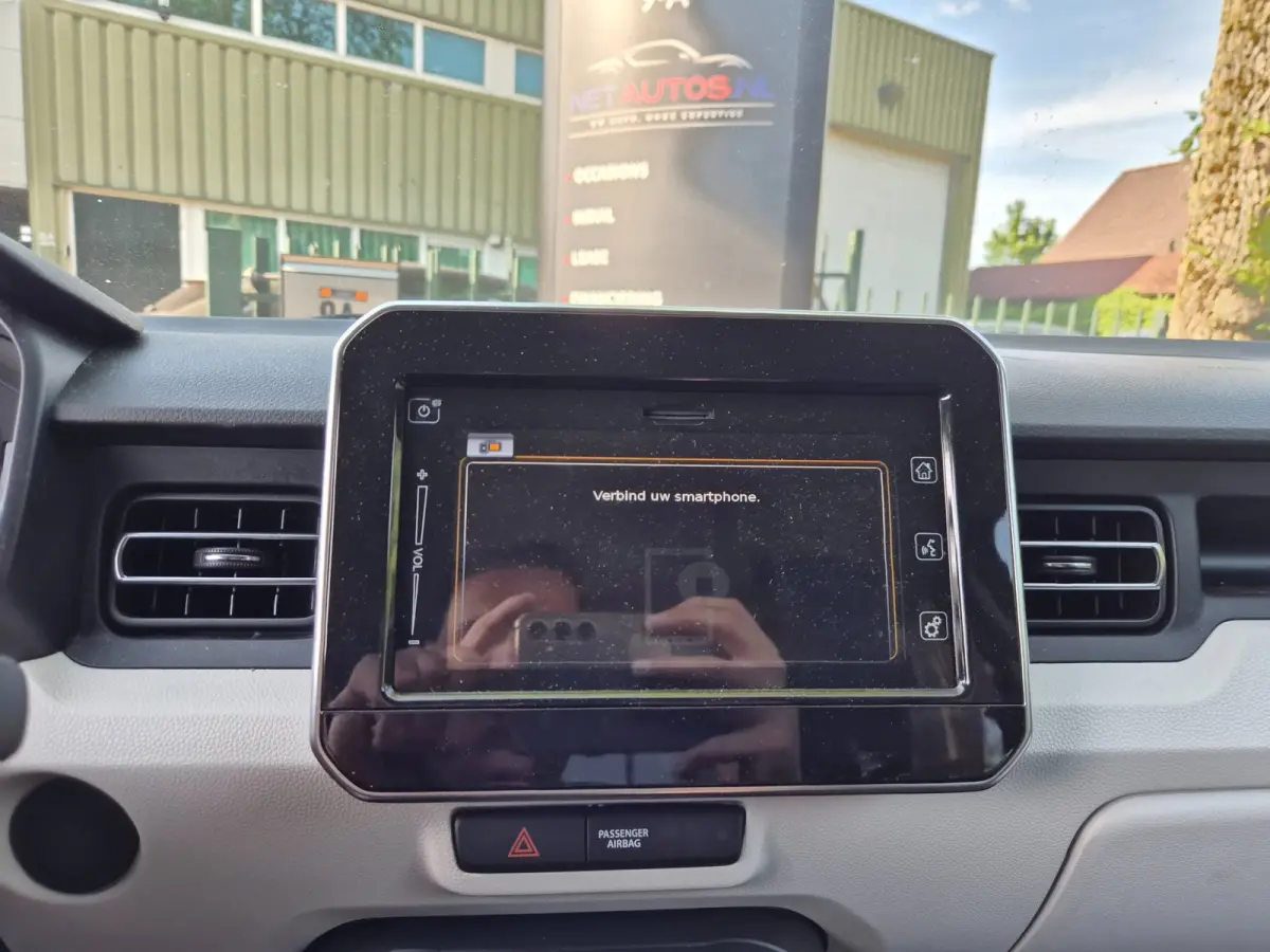 1.2 Select Intro incl. 6 mnd Autotrust GARANTIE! CarPlay Achteruitrijcamera Navi Stoelverwarming Automaat LM Velgen