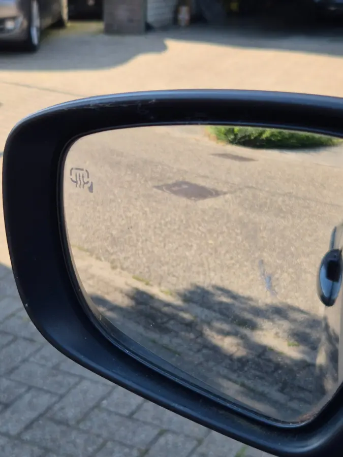 1.2 Select Intro incl. 6 mnd Autotrust GARANTIE! CarPlay Achteruitrijcamera Navi Stoelverwarming Automaat LM Velgen