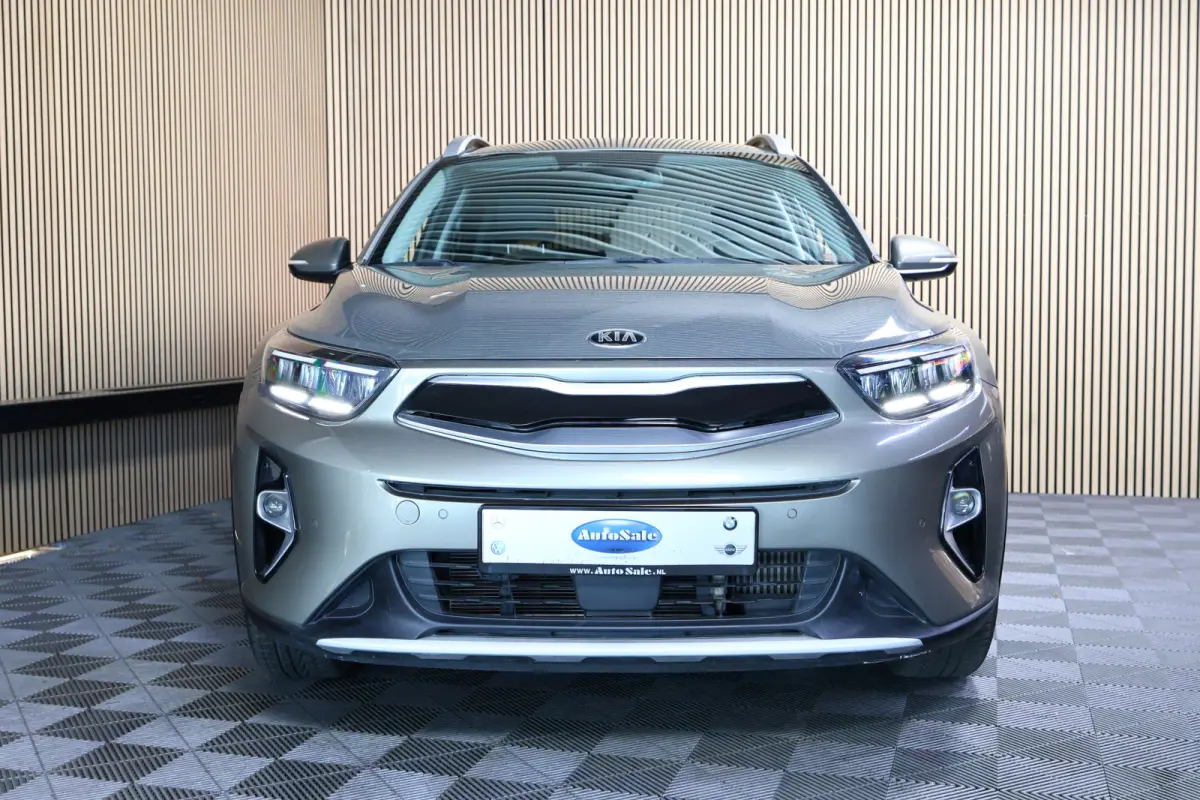 1.0 T-GDI Hybrid LEDER CARPLAY NAVI CAMERA PDC CLIMA STOELVW KEYLESS "21