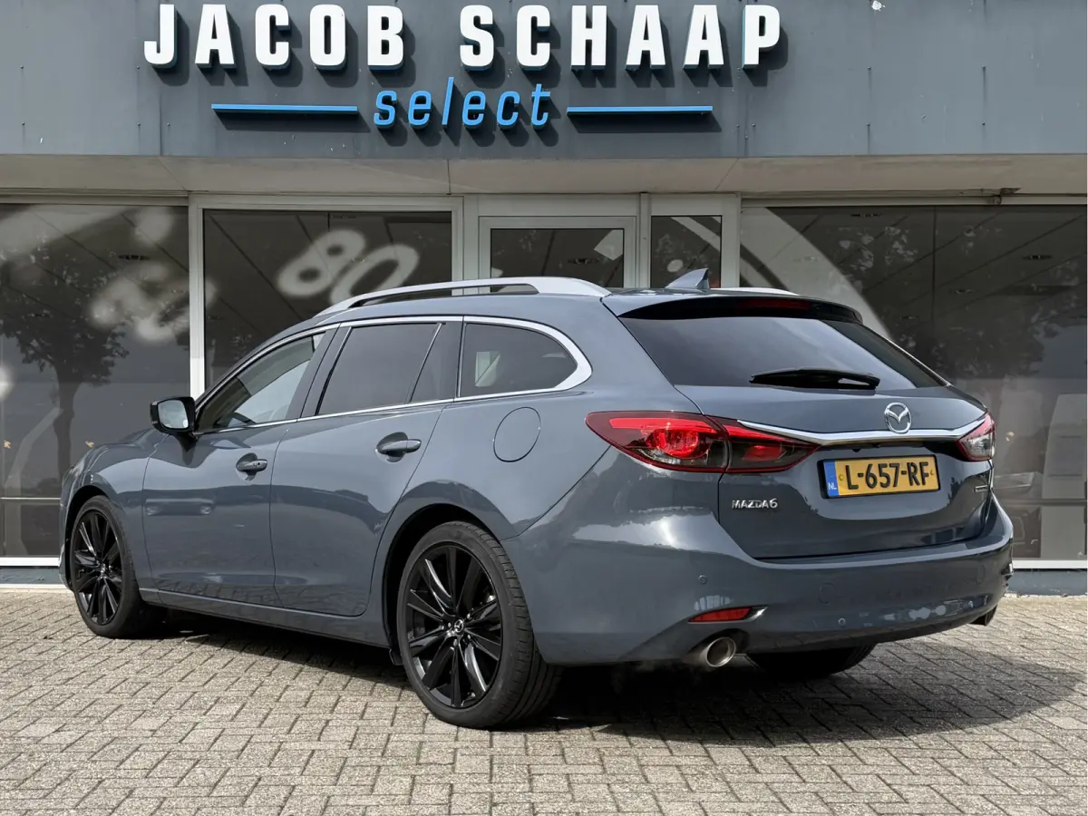 2.0 SkyActiv-G 165 Luxury / Automaat / Camera / Carplay / verw. & gev. v. stoelen / Leder /