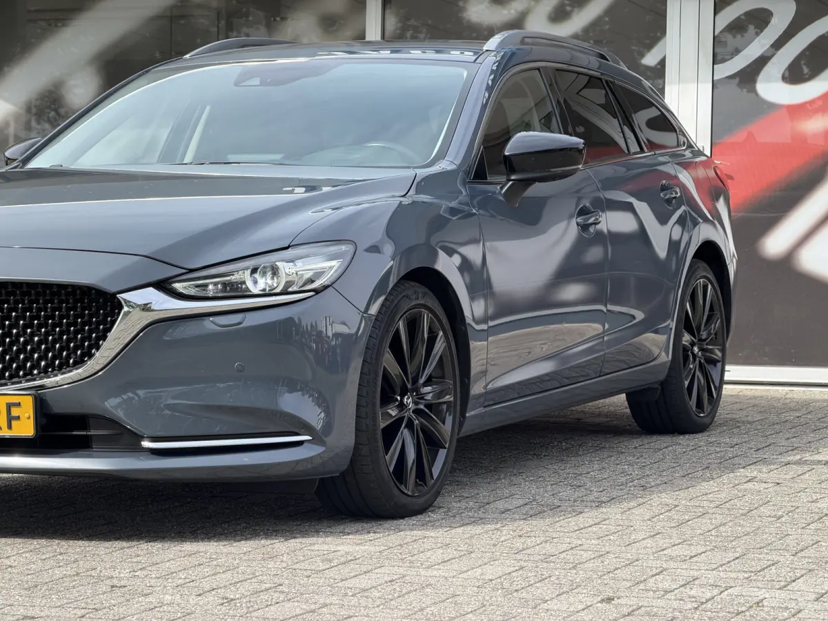2.0 SkyActiv-G 165 Luxury / Automaat / Camera / Carplay / verw. & gev. v. stoelen / Leder /