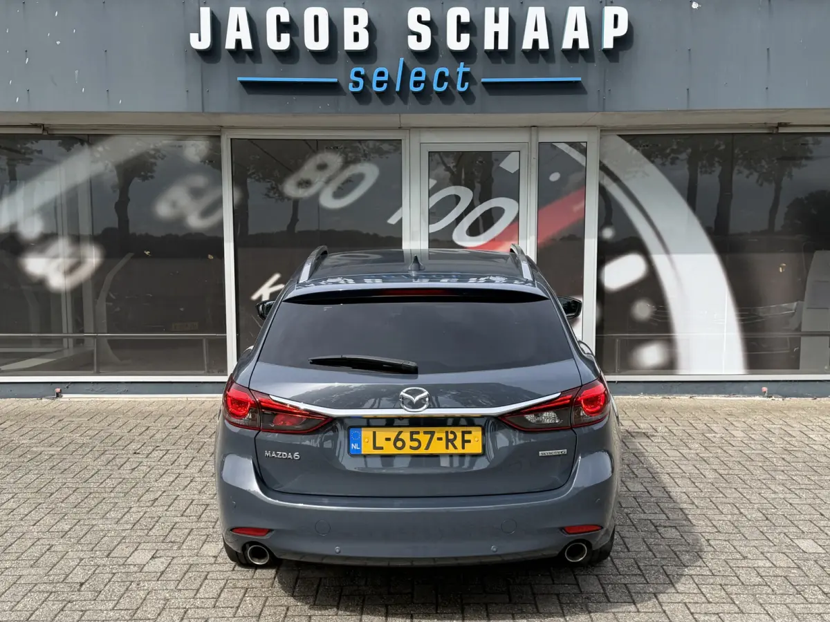 2.0 SkyActiv-G 165 Luxury / Automaat / Camera / Carplay / verw. & gev. v. stoelen / Leder /