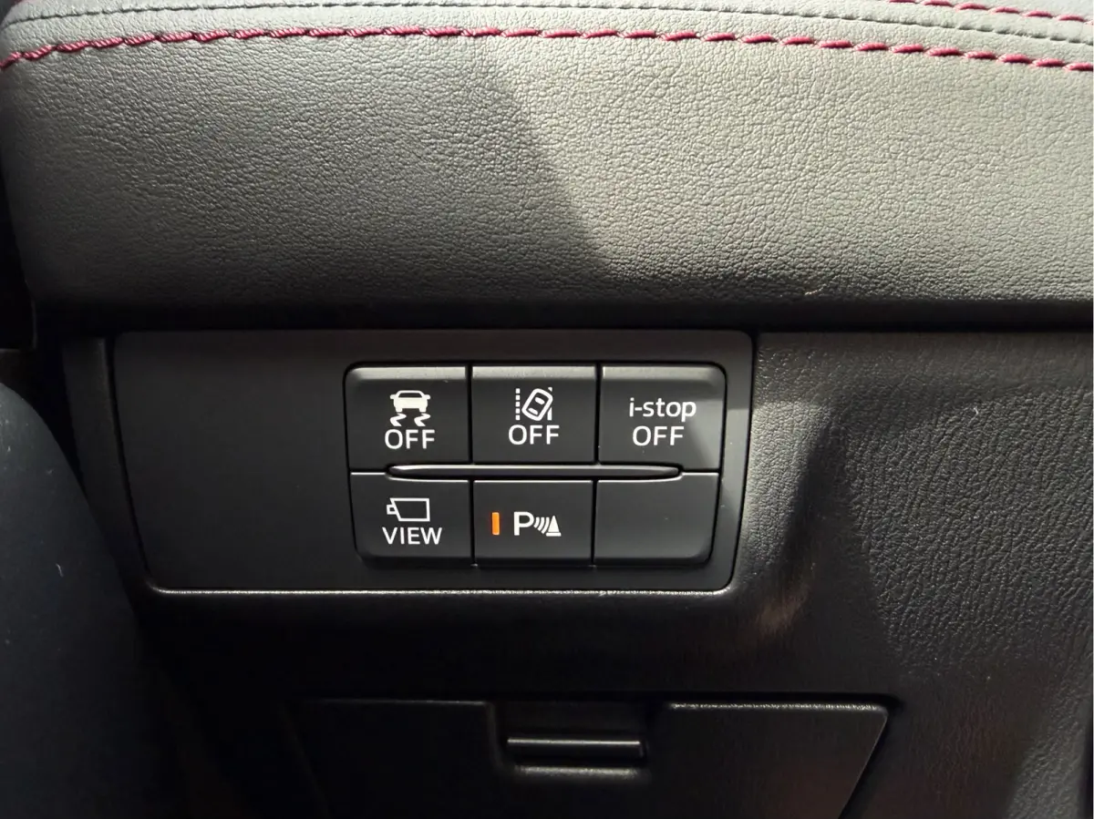 2.0 SkyActiv-G 165 Luxury / Automaat / Camera / Carplay / verw. & gev. v. stoelen / Leder /