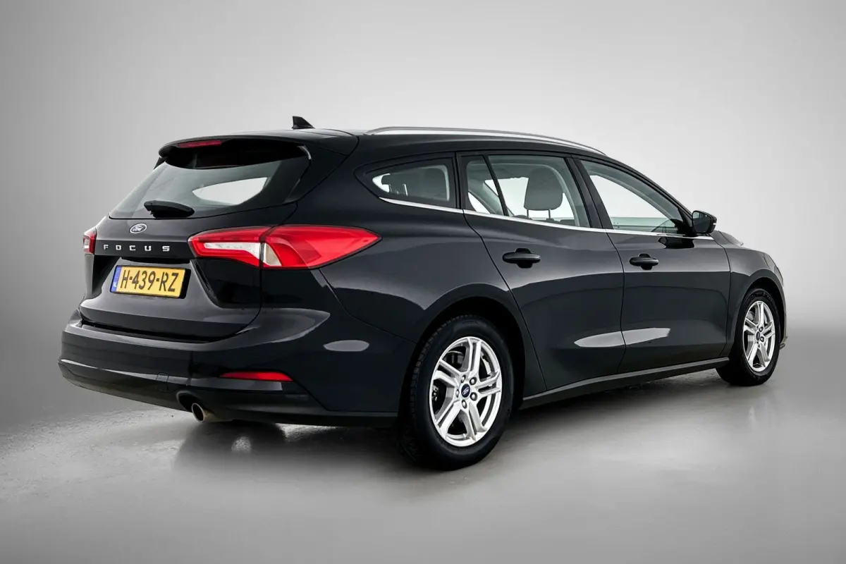 1.0 EcoBoost Trend Edition Business (NAVIGATIE, CARPLAY, PDC, STUURBEDIENING, 1e EIGENAAR)