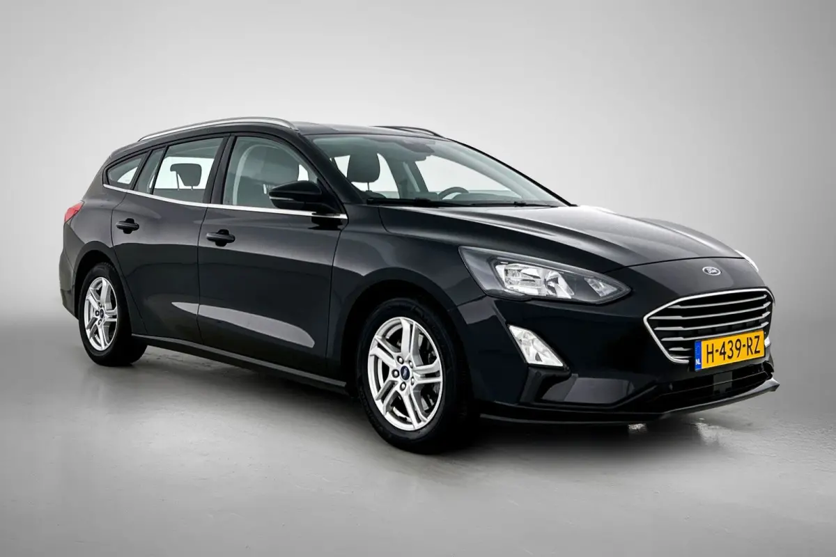 1.0 EcoBoost Trend Edition Business (NAVIGATIE, CARPLAY, PDC, STUURBEDIENING, 1e EIGENAAR)
