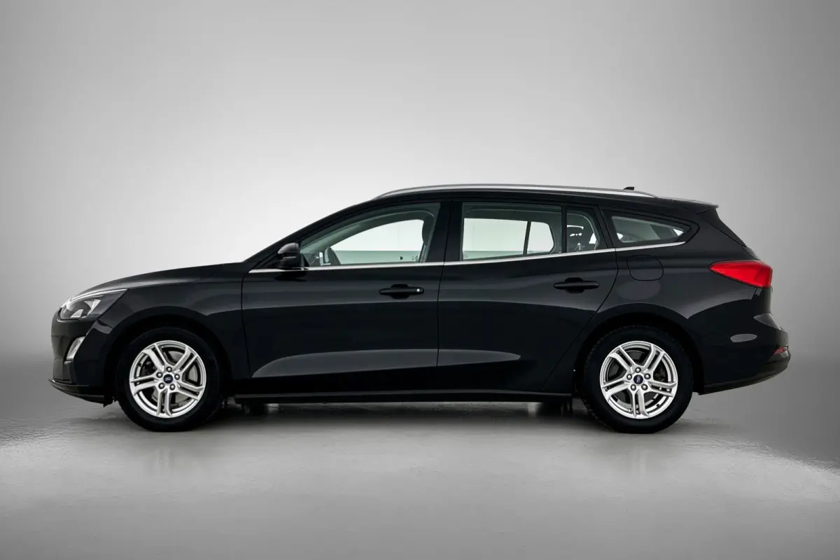1.0 EcoBoost Trend Edition Business (NAVIGATIE, CARPLAY, PDC, STUURBEDIENING, 1e EIGENAAR)
