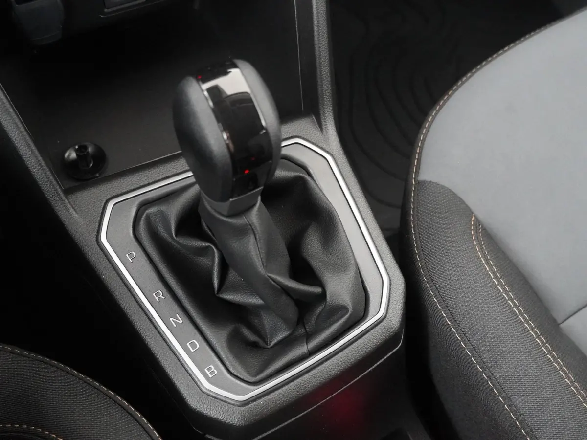 hybrid 140 extreme 7-zits | Pack Assist | Media Nav |