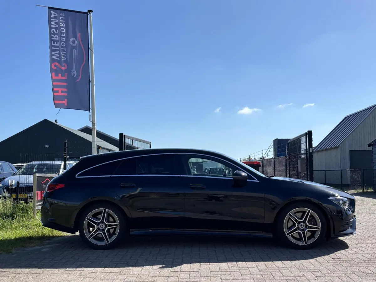 220 Advantage AMG cruise