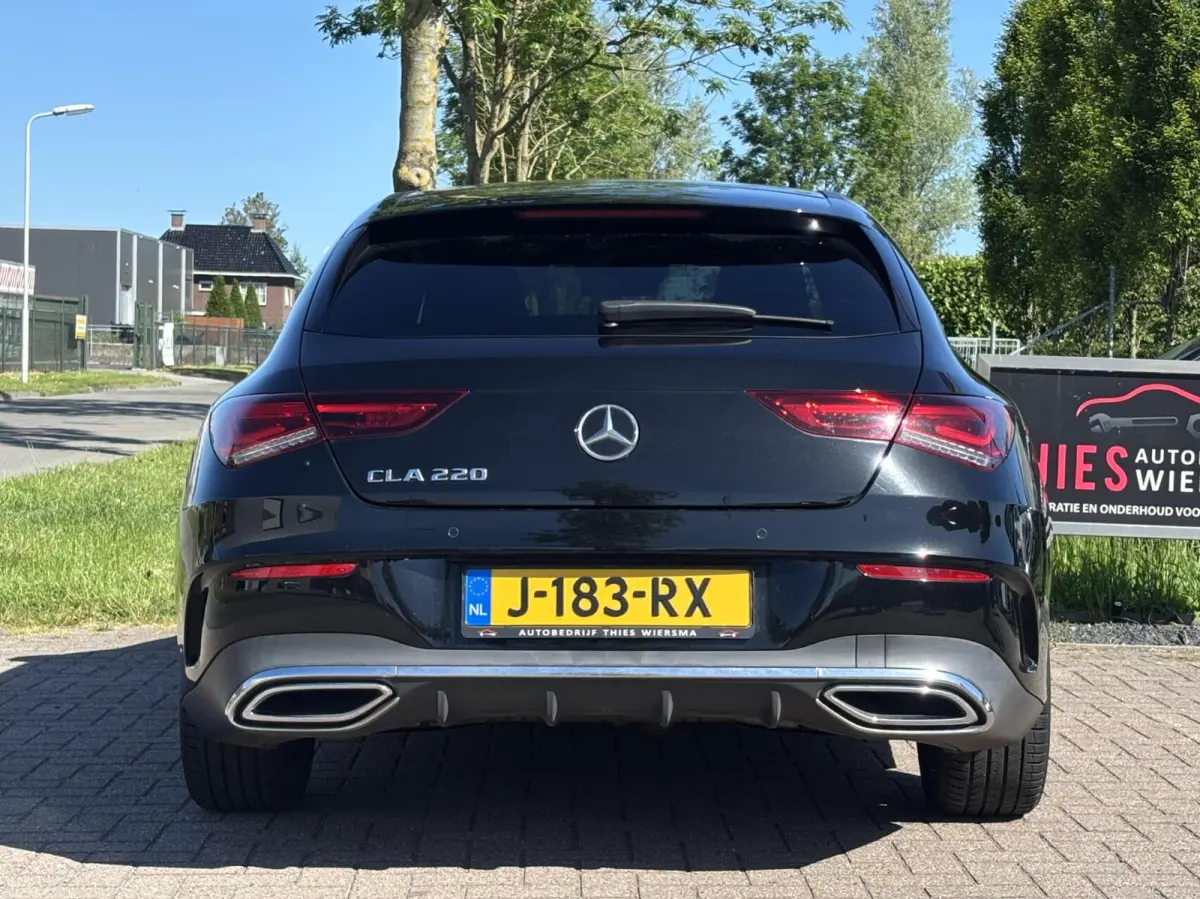 220 Advantage AMG cruise