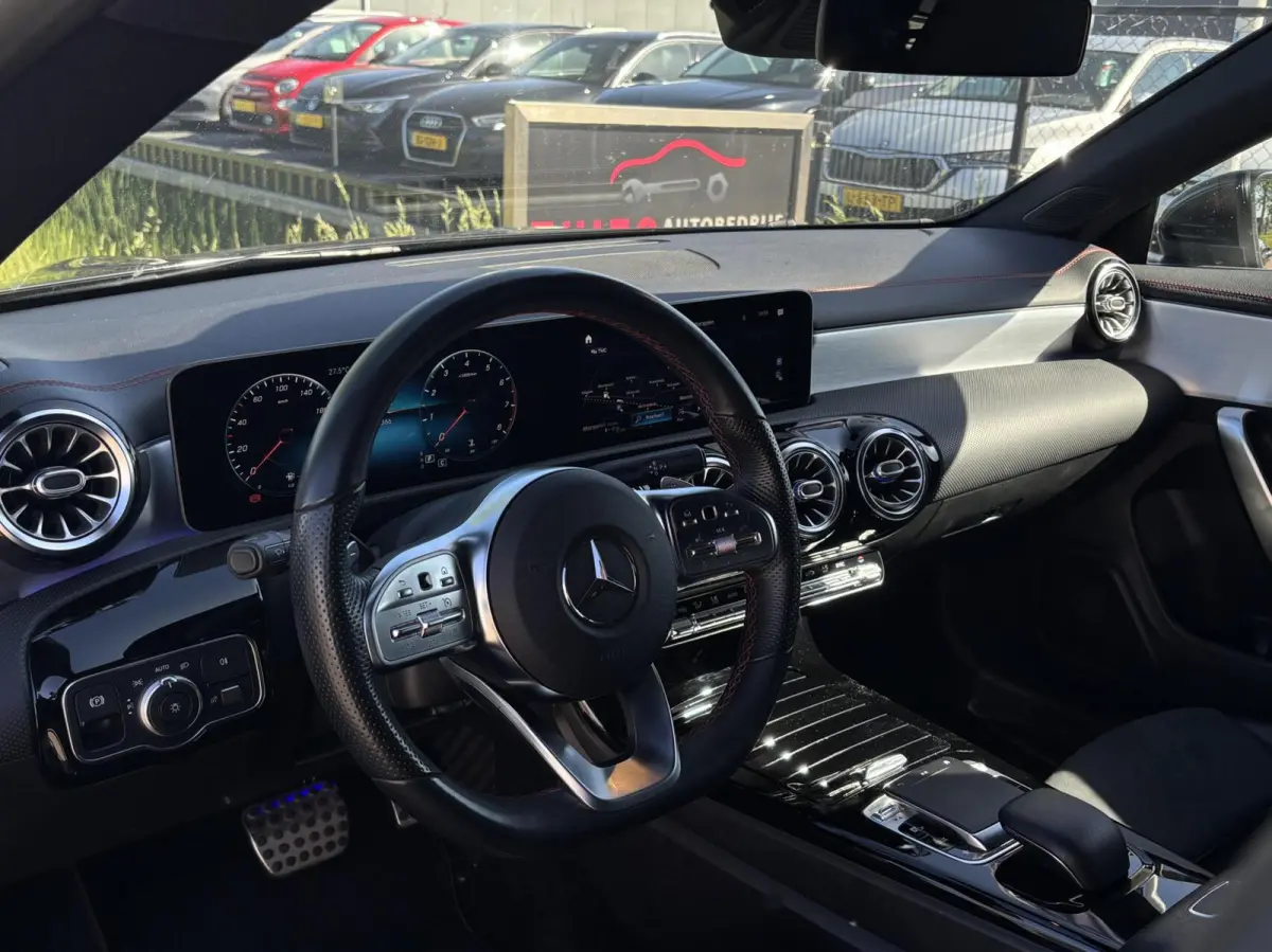220 Advantage AMG cruise