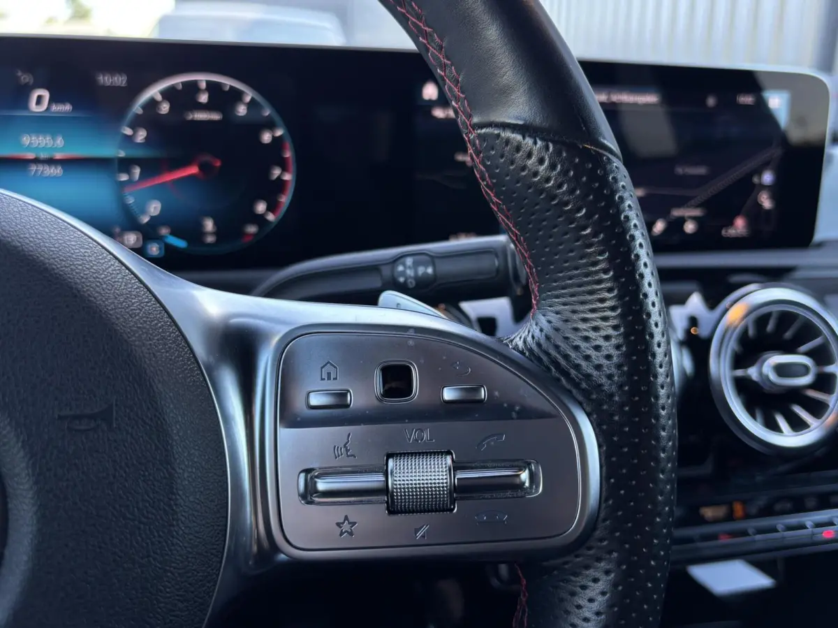 220 Advantage AMG cruise