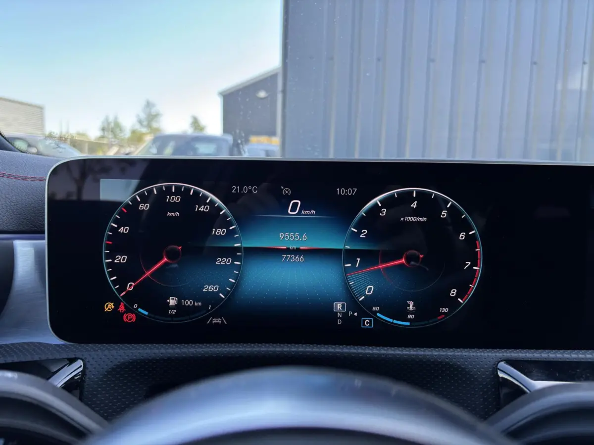 220 Advantage AMG cruise