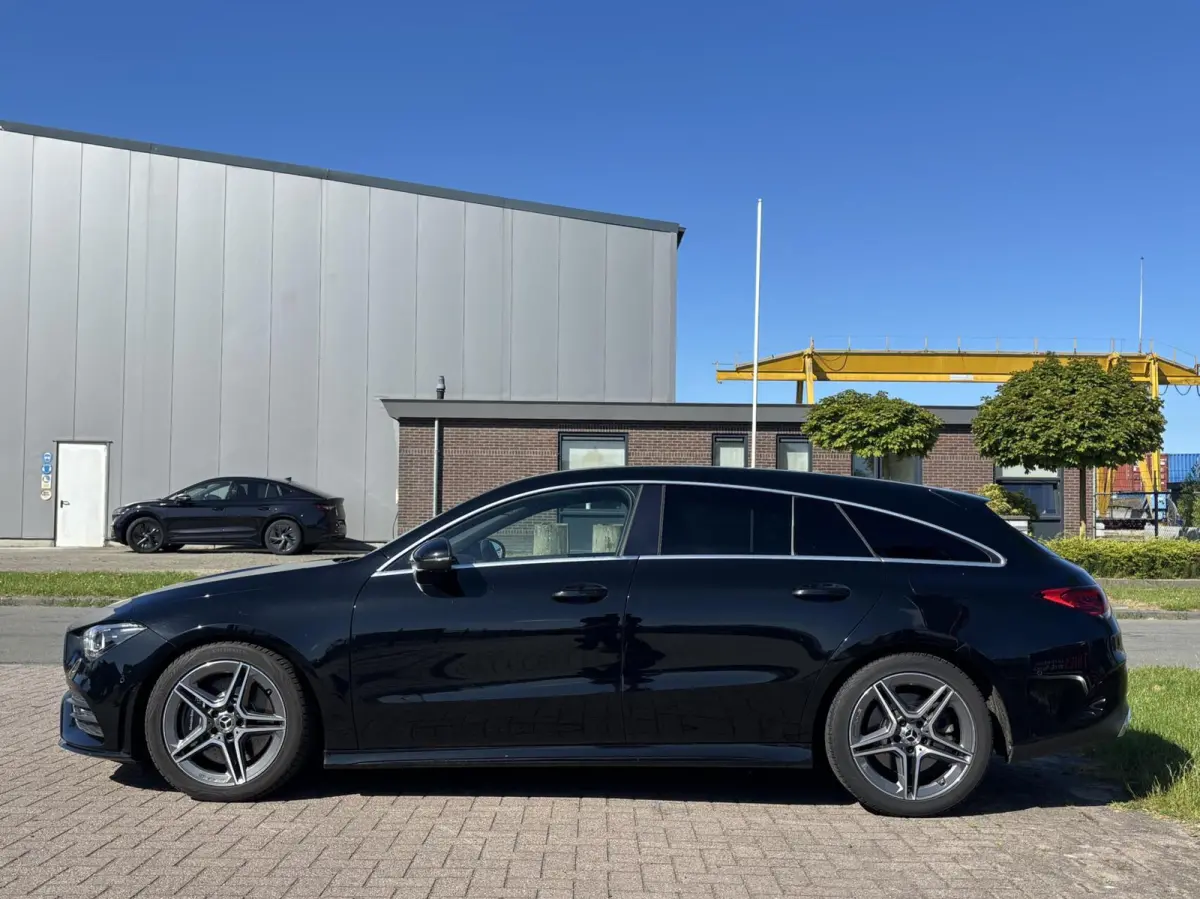 220 Advantage AMG cruise