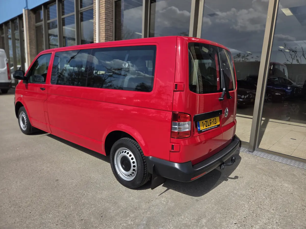 2.0 TDI L2 Comfortline Autom. 8-Personen